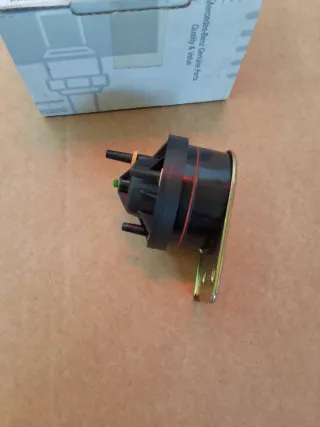 Válvula Presión Mercedes A0001405260
