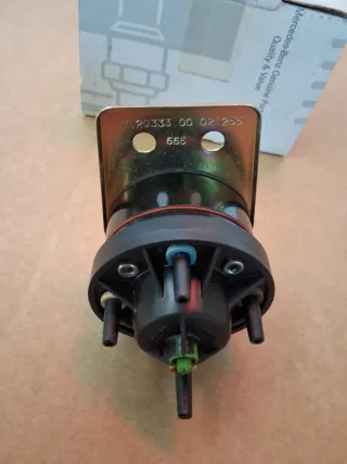 Válvula Presión Mercedes A0001405260