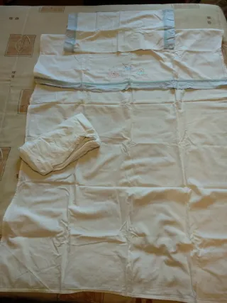 Juego Sábanas Cuna 120x60 + Edredón y almohada