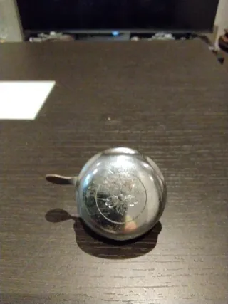 Timbre de bicicleta antiguo