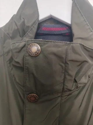 Impermeable Barbour Verde Oliva