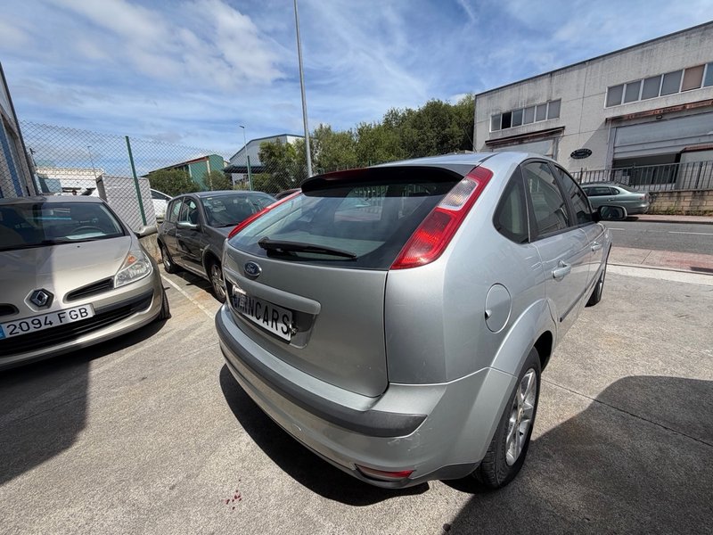 Ford Focus 2006, foto 5