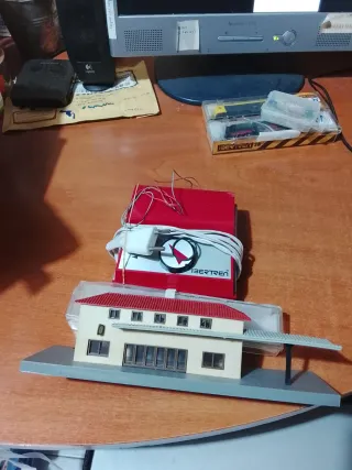 Lote Vías y Accesorios Tren Eléctrico escala n