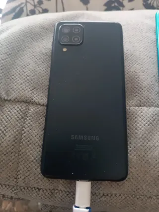 Vendo 2 móviles prácticamente nuevos