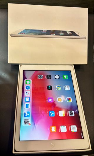 iPad Air Apple 16GB Argento/Bianco