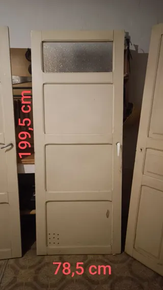 Puertas madera maciza antiguas con cristal