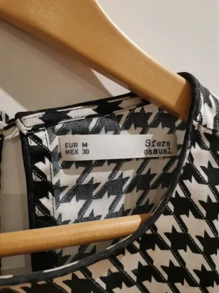 Blusa estampada pata de gallo