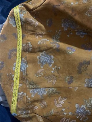Chaqueta Desigual floral dorada