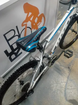BICICLETA B-PRO