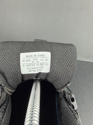 Zapatillas Salomon Negras y Grises