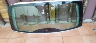 Luna trasera Renault Espace IV. Años 2002-2016.