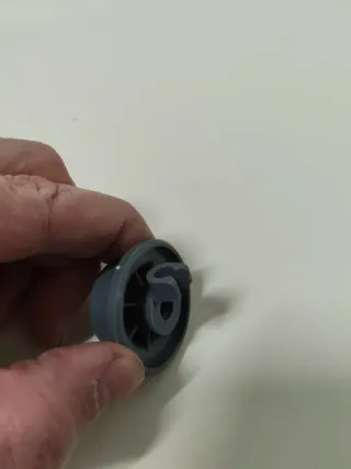 Rueda para lavavajillas Indesit, Siemens, Bosch