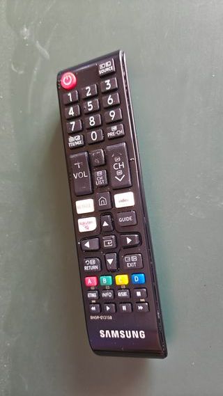 Samsung TV 55 4K UltraHD Smart