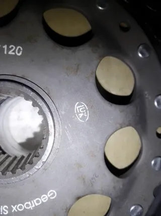 Kit Embrague LUK 623 0559 00 Mercedes W124 /W201