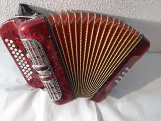 Acordeón Hohner Club III M Diatónico C F