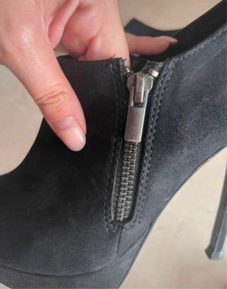 Botines negros plataforma tacón, muy cómodos