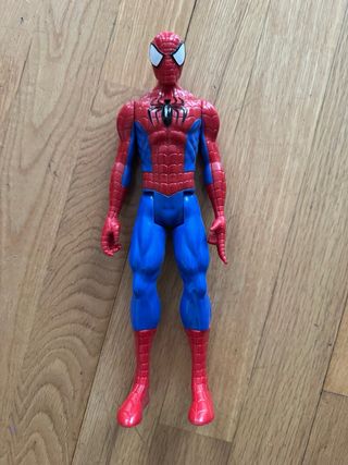 Muñecos Superhéroes Marvel 30cm