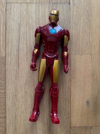 Muñecos Superhéroes Marvel 30cm