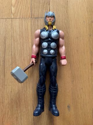 Muñecos Superhéroes Marvel 30cm