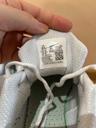 Nike Shox R4 Blancas y Doradas Talla 42