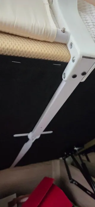 Canapé, colchón y quitamiedos infantil