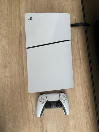 Consola PS5 slim digital + Mando