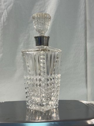 Conjunto de vasos, cubitera y licorera vintage