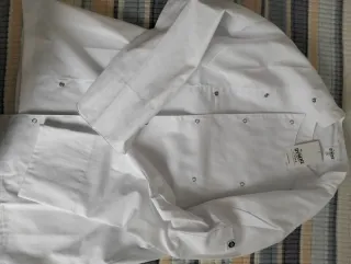 Traje completo de cocina, marcas monza y dyneke.