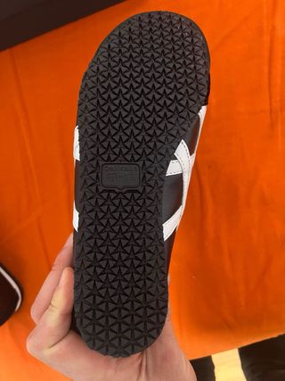 Onitsuka Tiger Mexico 66 Talla 38 Negro