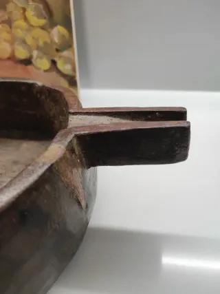 Quesera antigua de madera