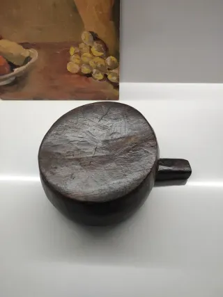 Quesera antigua de madera