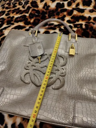 Bolso Loewe Plateado Cocodrilo