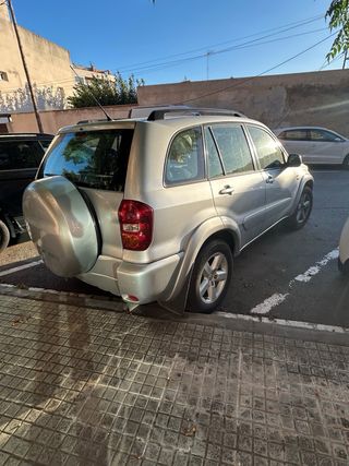 Toyota RAV4 2004