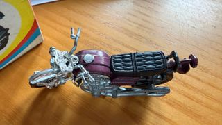 Réplica Moto Suzuki 750 Politoys GT51 Años 70