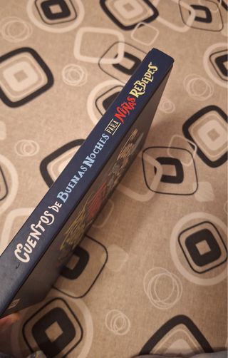 Cuentos de buenas noches para niñas rebeldes: 1...