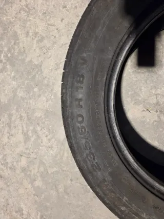 Neumáticos 235/60/18