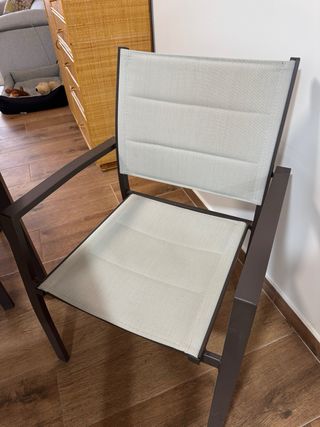 Mesa de jardín con 6 sillas