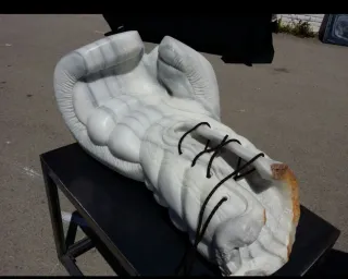 Escultura Guante Boxeo Mármol