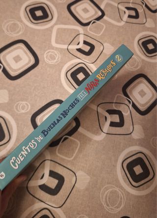 Cuentos de buenas noches para niñas rebeldes 2