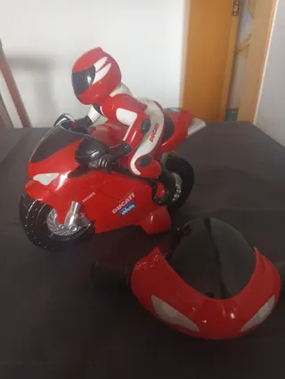 Moto teledirigida Ducati Chicco