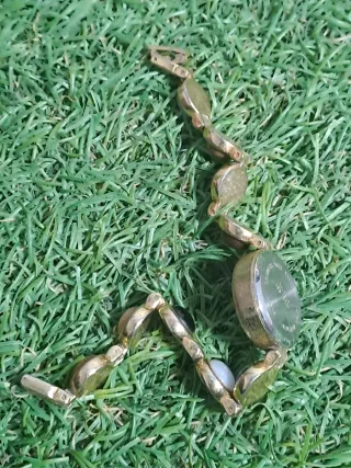 Reloj de pulsera para reparar