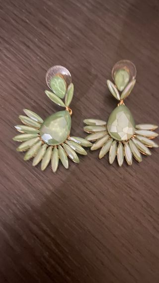 Pendientes largos cristal verde y oro