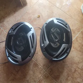 Altavoces Pioneer TS-A6904i 400W