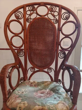 Sillón de mimbre / ratán de alto - estilo vintage