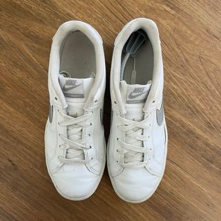 Nike Court Royale Blancas y Plata Talla 41