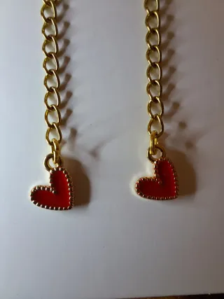 Orecchini pendenti cuore rosso oro