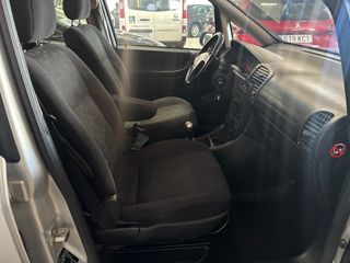 Opel Zafira 2002