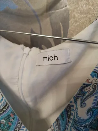 Vestido Mioh estampado paisley