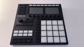 NI Maschine MK3 + Komplete Kontrol M32