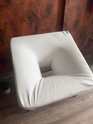 Sofá individual de diseño